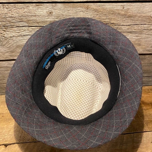 Goorin Bros Fedora in Grey with Burgundy and White Hatching - Like New, Size M - Picture 6 of 8